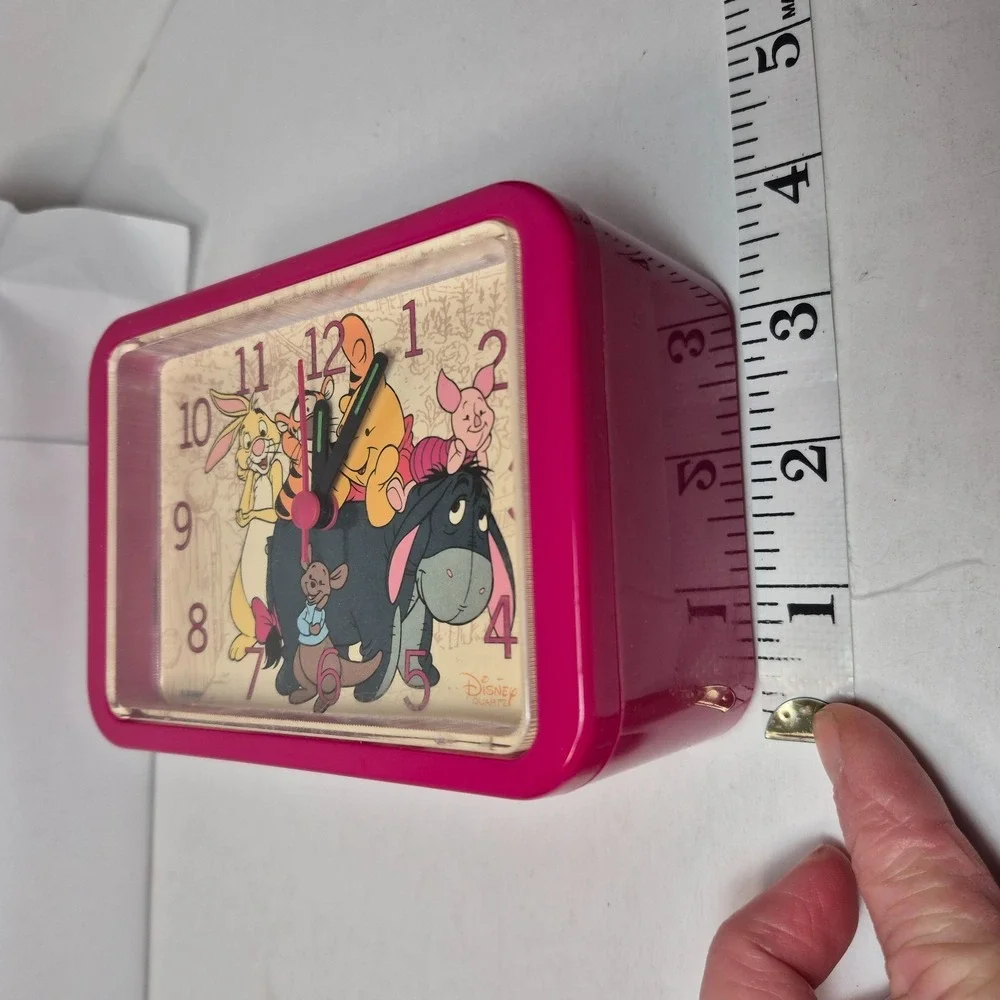 Disney Winnie The Pooh and Friends Tigger Piglet Etc Pink Analog Clock NO ALARM